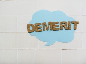 【動画制作】インフォグラフィックス動画のデメリットとは？