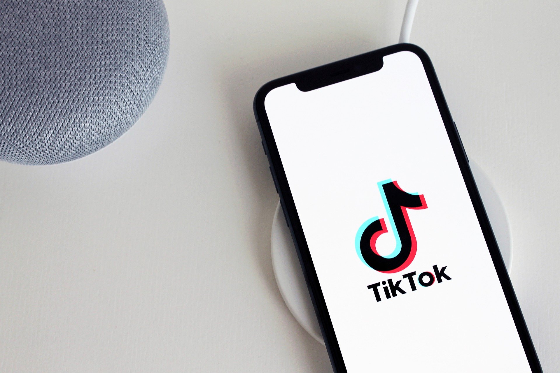 TikTok広告とは?目的やメリットを紹介