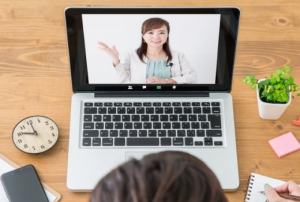 ウェビナーで集客するときにおすすめのツールとポイントを解説！