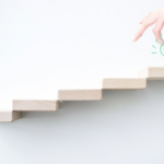 売上は客数に比例してアップする！ただし客単価と頻度も重要