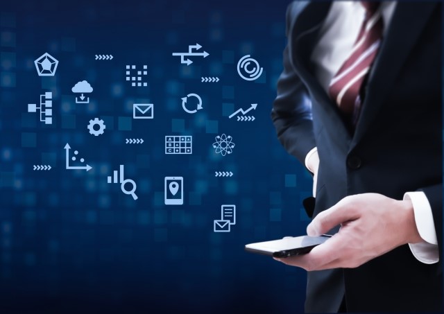 スマホから飛ぶイメージ